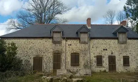 charpentier à Sainte-Gemmes-le-Robert - image 4