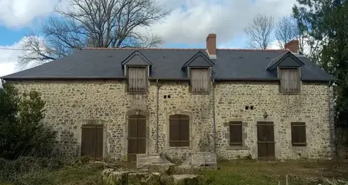 ossature bois Sainte-Suzanne-et-Chammes-1